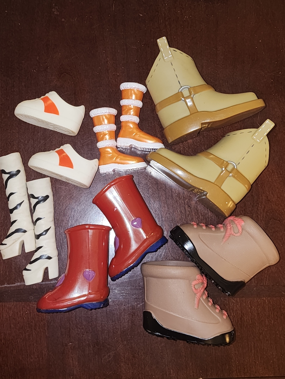 Kids Doll Shoe Accessory Set - Assorted Colors